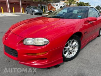 2001 Chevrolet Camaro Z28 Coupe - miniatura 2