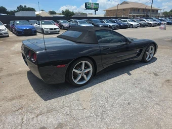 2001 Chevrolet Corvette Convertible – miniatura 4