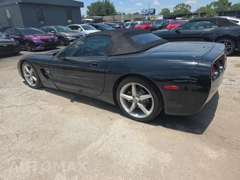 2001 Chevrolet Corvette Convertible – miniatura 6