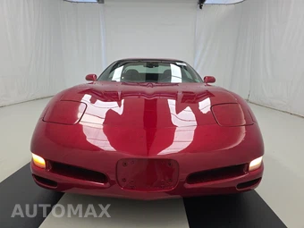 2001 Chevrolet Corvette Coupe - miniatura 2