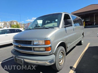 2001 Chevrolet Express G2500 Passenger Van 135.0" WB