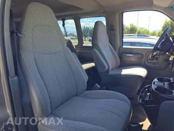 2001 Chevrolet Express G2500 Passenger Van 135.0" WB - miniatura 18