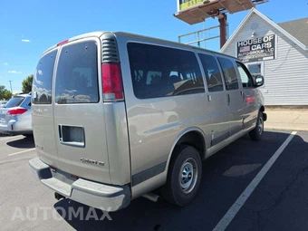2001 Chevrolet Express G2500 Passenger Van 135.0" WB - miniatura 3