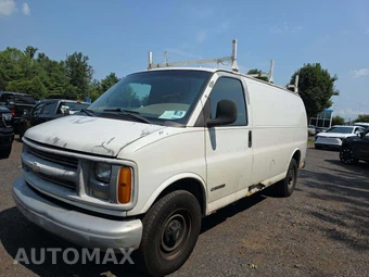 2001 Chevrolet Express G3500 Cargo Van 135.0" WB