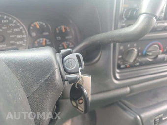 2001 Chevrolet Silverado 1500 LT Extended Cab Medium Bed 1SC w/Rear Doors – miniatura 8