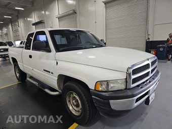 2001 Dodge Ram 1500 Extended Cab Medium Bed – miniatura 3