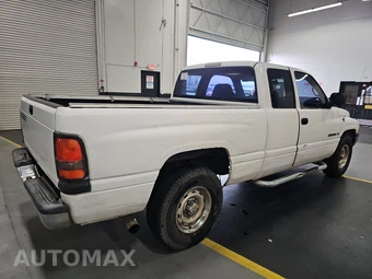 2001 Dodge Ram 1500 Extended Cab Medium Bed – miniatura 4