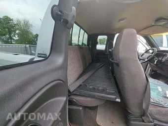 2001 Dodge Ram 3500 Extended Cab Long Bed DRW – miniatura 16