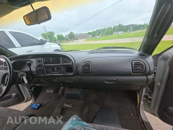 2001 Dodge Ram 3500 Extended Cab Long Bed DRW – miniatura 18