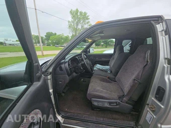 2001 Dodge Ram 3500 Extended Cab Long Bed DRW – miniatura 6