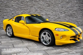 2001 Dodge Viper GTS Coupe - miniatura 13