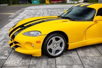 2001 Dodge Viper GTS Coupe - miniatura 8