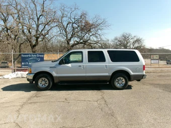 2001 Ford Excursion - miniatura 2