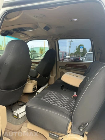 2001 Ford Excursion Limited - miniatura 16