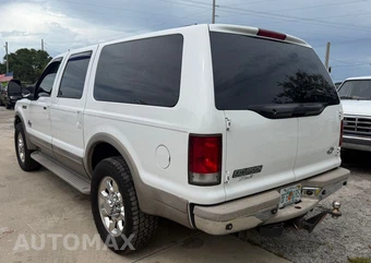 2001 Ford Excursion Limited - miniatura 4