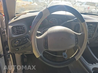 2001 Ford Expedition XLT – miniatura 10
