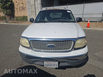 2001 Ford Expedition XLT – miniatura 2