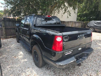 2001 Ford Explorer Sport Trac Crew Cab Short Bed - miniatura 2