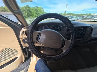 2001 Ford F-150 XL Extended Cab Long Bed w/Rear Doors - miniatura 10