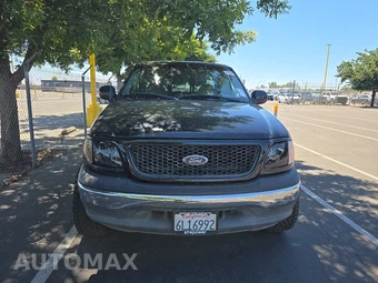 2001 Ford F-150 XLT Extended Cab Medium Bed w/Rear Doors – miniatura 2