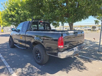 2001 Ford F-150 XLT Extended Cab Medium Bed w/Rear Doors – miniatura 6