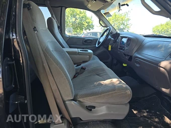 2001 Ford F-150 XLT Extended Cab Medium Bed w/Rear Doors – miniatura 8