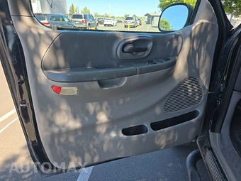 2001 Ford F-150 XLT Extended Cab Medium Bed w/Rear Doors – miniatura 9