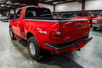 2001 Ford F-150 XLT Regular Cab Medium Bed - miniatura 3
