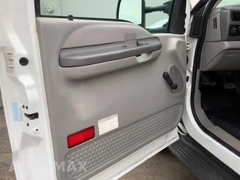 2001 Ford F-550 Regular Cab DRW - miniatura 12
