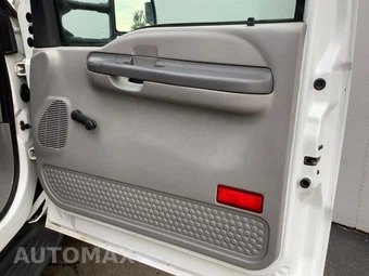 2001 Ford F-550 Regular Cab DRW - miniatura 20