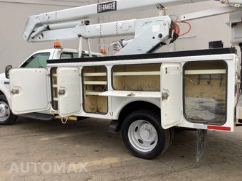 2001 Ford F-550 Regular Cab DRW - miniatura 27