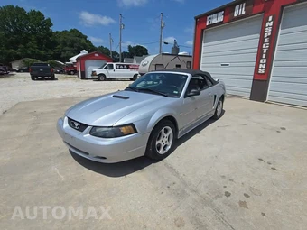 2001 Ford Mustang Deluxe Convertible