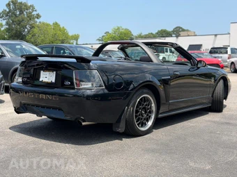 2001 Ford Mustang GT Deluxe Convertible - miniatura 5