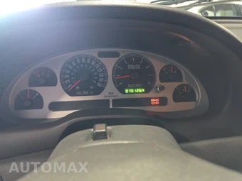 2001 Ford Mustang GT Deluxe Coupe - miniatura 12