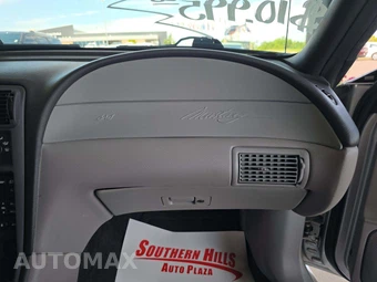 2001 Ford Mustang Premium Coupe – miniatura 19