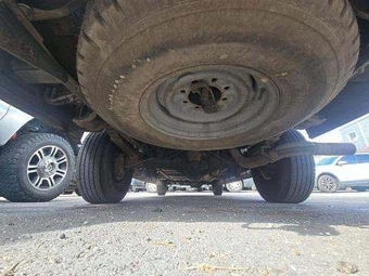 2001 Ford Super Duty E-350 Wagon XL 138.0" WB - miniatura 15