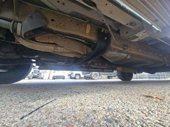 2001 Ford Super Duty E-350 Wagon XL 138.0" WB - miniatura 7