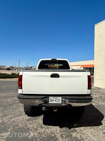 2001 Ford Super Duty F-250 Lariat Crew Cab Medium Bed - miniatura 5