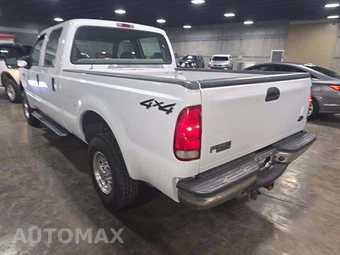 2001 Ford Super Duty F-250 XL Crew Cab Long Bed - miniatura 2