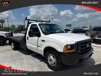 2001 Ford Super Duty F-350 Cab Chassis XLT Regular Cab DRW - miniatura 2