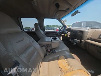 2001 Ford Super Duty F-350 Lariat Crew Cab Long Bed - miniatura 8