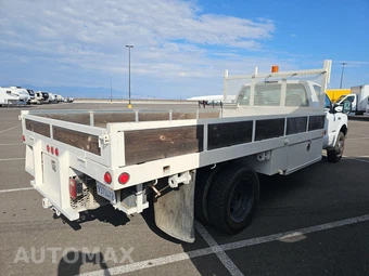 2001 Ford Super Duty F-450 Cab Chassis XLT Regular Cab DRW - miniatura 4