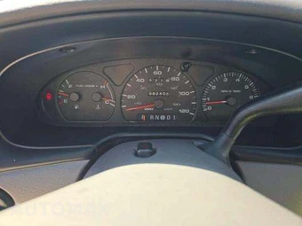 2001 Ford Taurus SE Sedan – miniatura 10