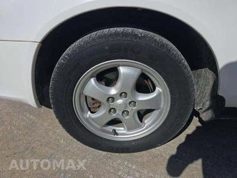 2001 Ford Taurus SE Sedan – miniatura 29