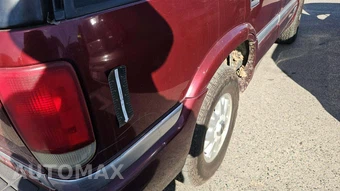 2001 GMC Jimmy SLT – miniatura 30