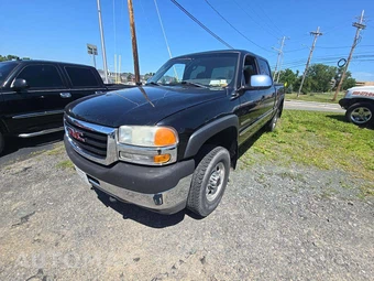 2001 GMC Sierra 2500HD SLE/SLT Crew Cab Medium Bed