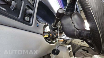 2001 GMC Yukon SLE 1SB – miniatura 39