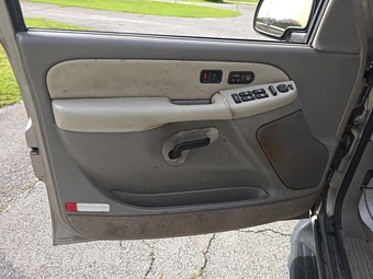 2001 GMC Yukon SLT – miniatura 9