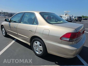 2001 Honda Accord Sedan EX w/Leather - miniatura 2