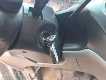 2001 Honda Odyssey EX 7-Passenger 118.1" WB – miniatura 8